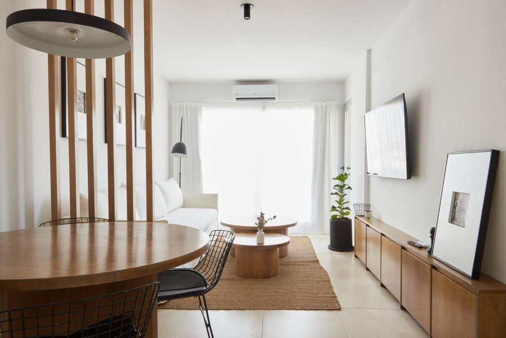 Hestia At Palermo Cozy & Bright 1 Bdr W Pool Appartamento *